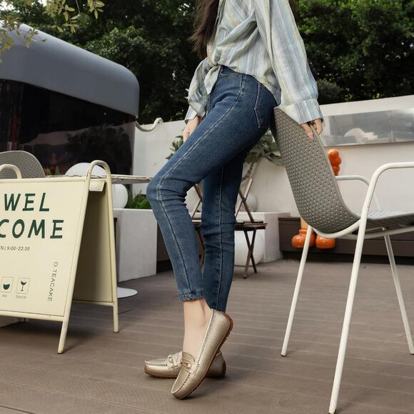 Kordal Women's Gold Leather Gold Accent Buckle Slip-Ons Walking Flats Loafers - Picture 6 of 9